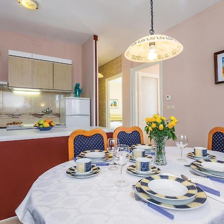 Gorgeous Apartment In Rijeka With Kitchen Kültér fotó