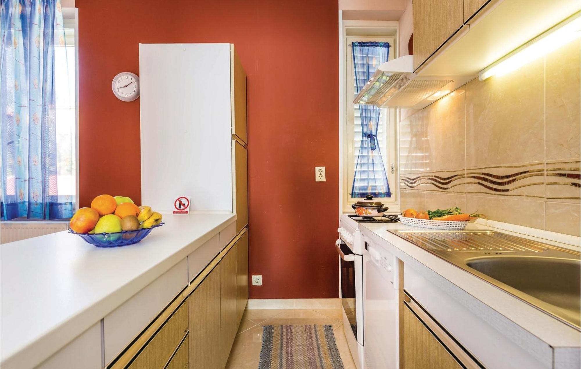 Gorgeous Apartment In Rijeka With Kitchen Kültér fotó